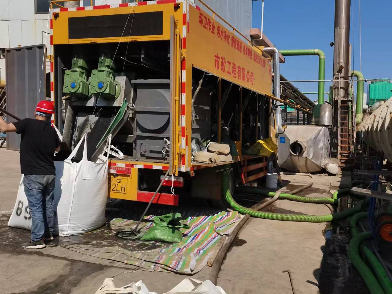 虎门镇淤泥压干处理